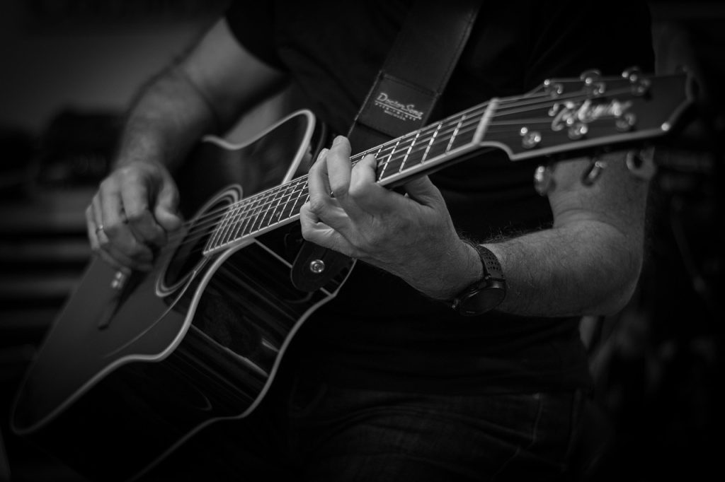Music-Gear-Life acoustic guitars